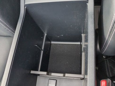 Used 2024 Toyota 4Runner Limited image 28