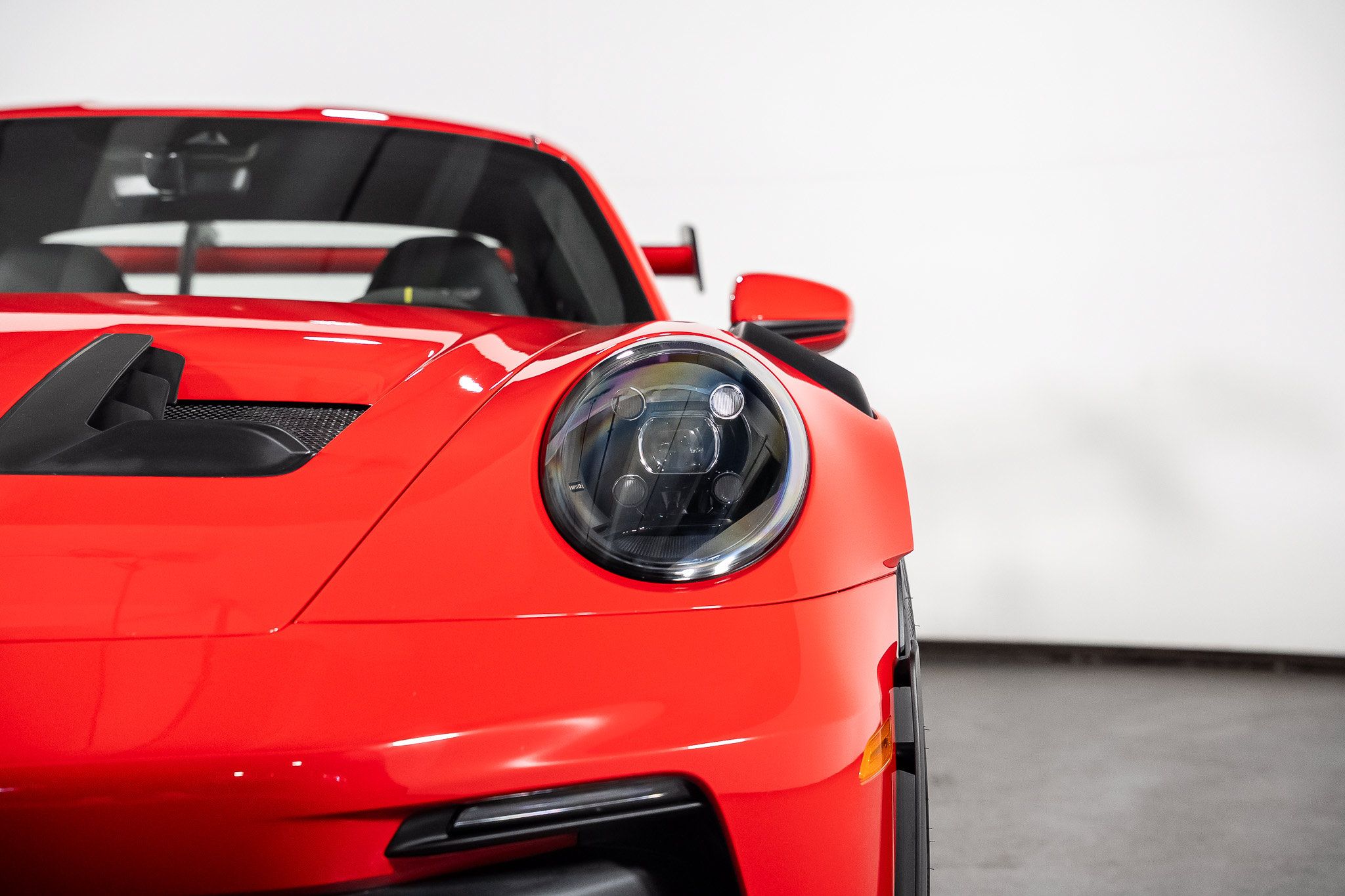 Used 2025 Porsche 911 GT3 RS RWD image 5