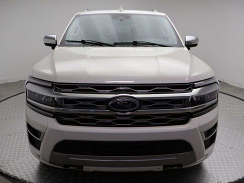 Used 2023 Ford Expedition Max Platinum image 5