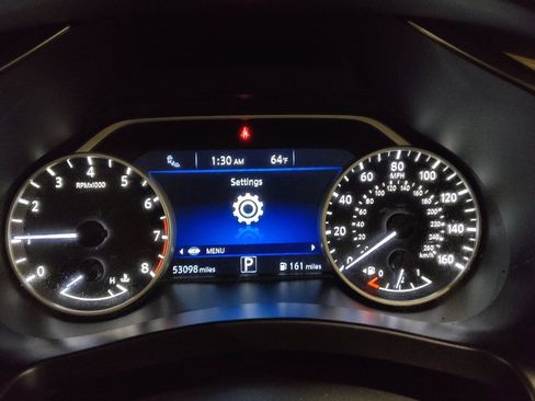 Used 2019 Nissan Murano SV w/ Premium Package image 23