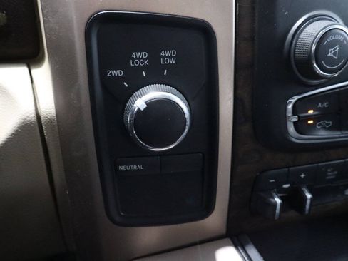 Used 2017 RAM 3500 Laramie Longhorn w/ Cold Weather Group AWD/4WD image 21