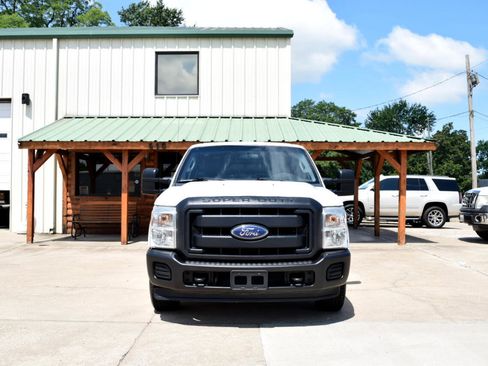 Used 2016 Ford F250 XL image 3