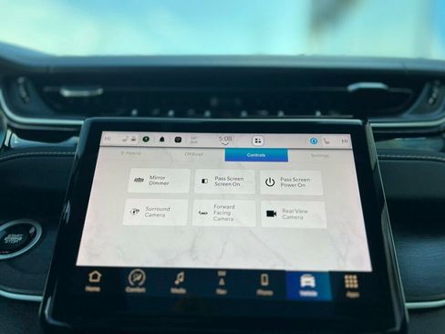 Used 2022 Jeep Grand Cherokee Limited 4xe w/ Luxury Tech Group II image 29