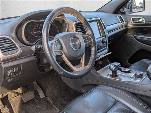 Used 2015 Jeep Grand Cherokee Limited image 9