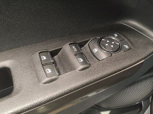 Used 2020 Ford EcoSport SE w/ SE Convenience Package FWD image 27