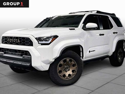 Used 2025 Toyota 4Runner Trailhunter image 1