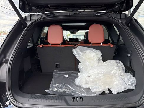 New 2026 Lincoln Aviator Reserve image 12