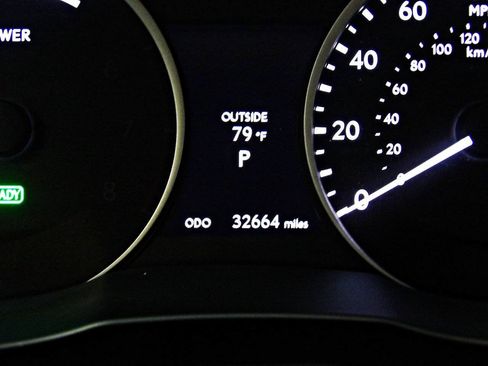 Used 2013 Lexus ES 300h w/ Luxury Pkg FWD image 14