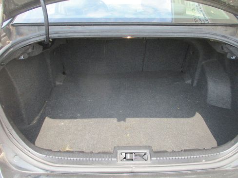 Used 2010 Ford Fusion SE FWD image 6