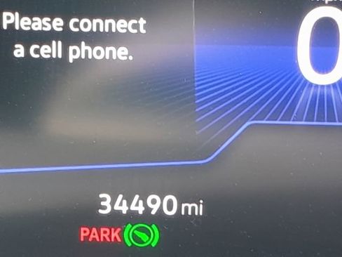 Used 2022 Volkswagen Tiguan SE image 4