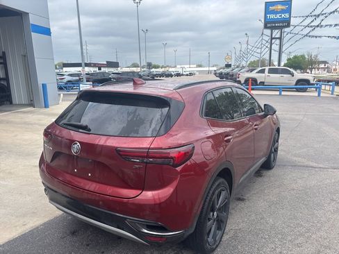 Used 2022 Buick Envision Preferred FWD image 4