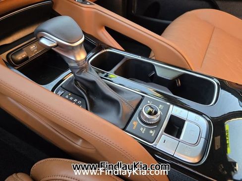 Certified 2025 Kia Telluride SX Prestige X-Line image 26