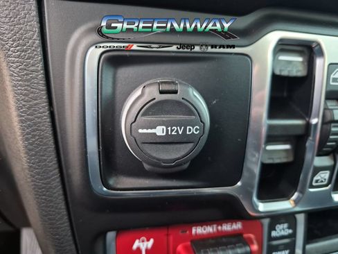Used 2021 Jeep Wrangler Unlimited Rubicon AWD/4WD image 18