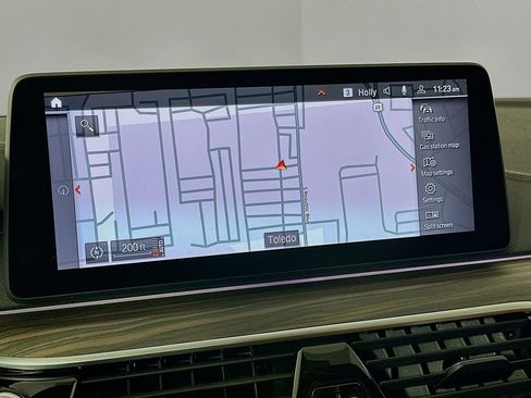 Certified 2023 BMW M550i xDrive w/ Executive Package image 18