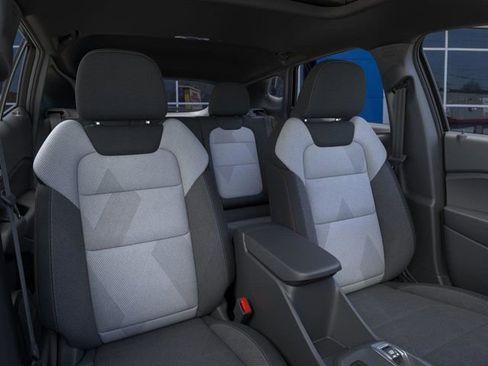 New 2026 Chevrolet Trax RS w/ Sunroof Package FWD image 16
