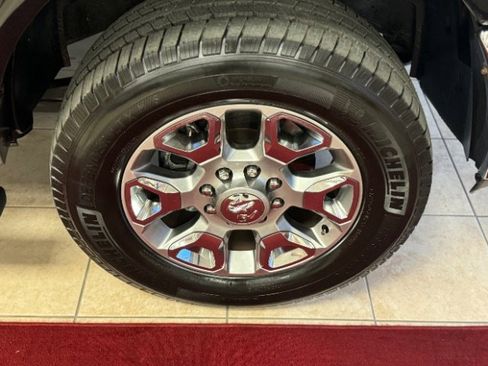 Used 2016 RAM 2500 Limited AWD/4WD image 9