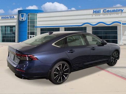 New 2026 Honda Accord Touring image 5