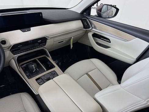 New 2026 MAZDA CX-90 Plug-In Hybrid w/ Premium Plus AWD/4WD image 24
