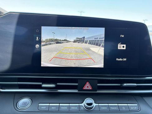 Used 2024 Hyundai Elantra SEL w/ Convenience Package image 26