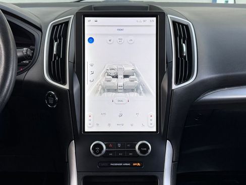 Used 2022 Ford Edge SEL w/ Convenience Package image 18