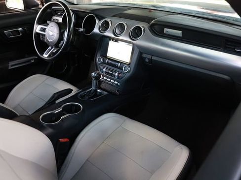 Used 2019 Ford Mustang GT Premium RWD image 21