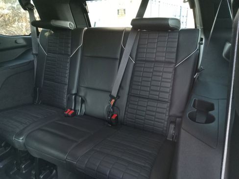 Used 2021 Cadillac Escalade Sport Platinum image 26