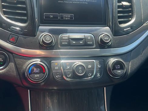 Used 2020 Chevrolet Impala LT FWD image 10