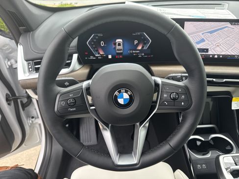 New 2026 BMW X1 xDrive28i w/ Technology Package image 18