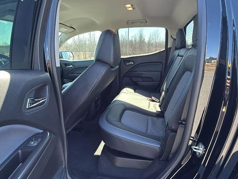 Used 2022 Chevrolet Colorado Z71 w/ Safety Package image 22