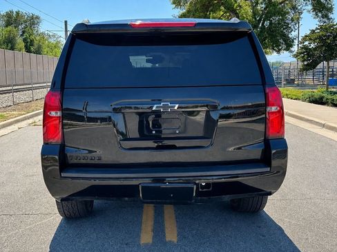 Used 2018 Chevrolet Tahoe LT w/ RST Edition AWD/4WD image 4