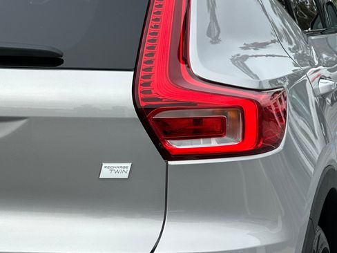 Certified 2023 Volvo XC40 Recharge Ultimate AWD/4WD image 33