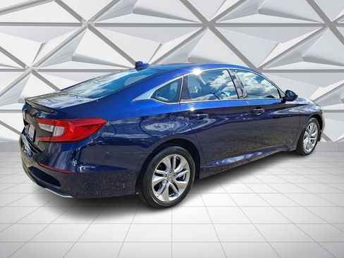 Certified 2019 Honda Accord LX image 11