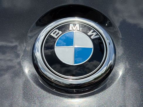 Used 2025 BMW X4 xDrive30i AWD/4WD image 13