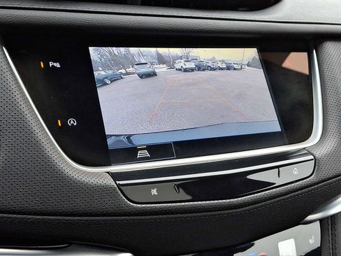 Certified 2024 Cadillac XT5 Premium Luxury w/ LPO, Floor Liner Package image 32