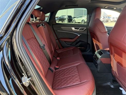 Used 2022 Audi S6 Premium Plus image 28