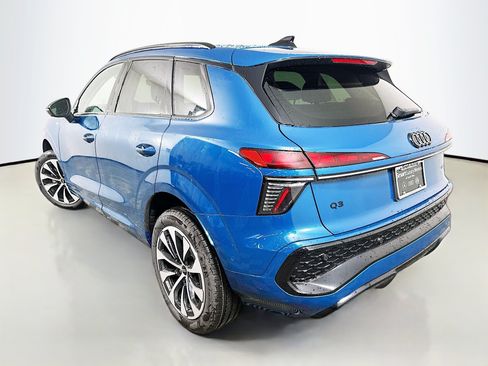 New 2026 Audi Q3 quattro 2.0T AWD/4WD image 5