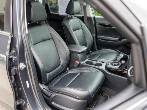 Certified 2025 Kia Seltos SX w/ SX Sunroof Package AWD/4WD image 9