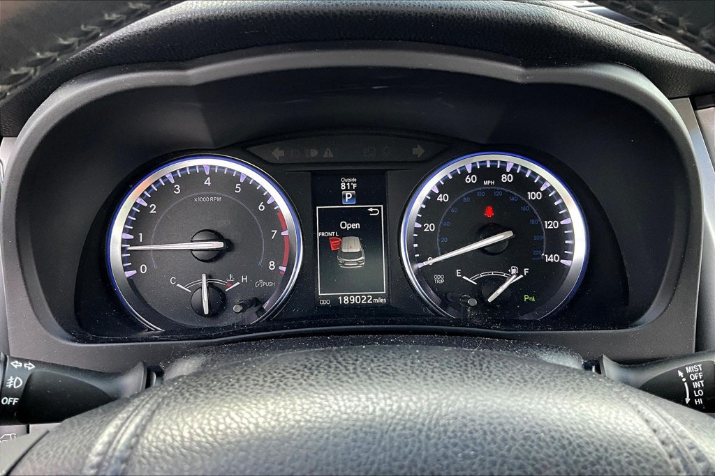 Used 2015 Toyota Highlander Limited AWD/4WD image 12