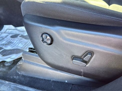 Used 2020 Dodge Durango SXT image 25