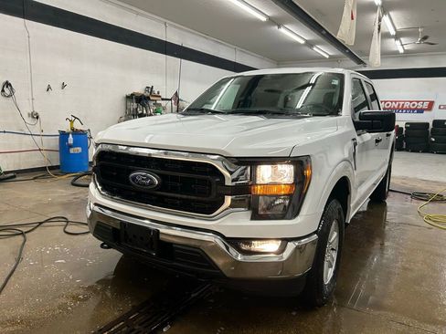 Used 2023 Ford F150 XLT AWD/4WD image 2