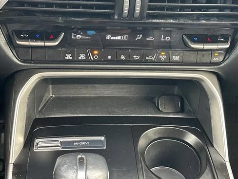 Used 2025 MAZDA CX-90 3.3 Turbo w/ Select Package AWD/4WD image 29