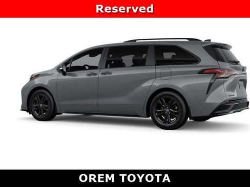 New 2026 Toyota Sienna XSE AWD/4WD image 5