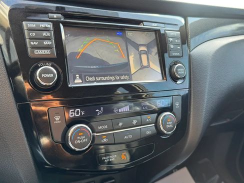 Used 2015 Nissan Rogue SL w/ SL Premium Package AWD/4WD image 17