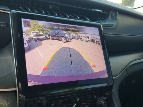 Used 2021 Jeep Grand Cherokee L Limited w/ Trailer Tow Group (B) AWD/4WD image 21
