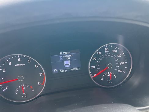 Used 2020 Kia Sportage LX w/ LX Popular Package image 16