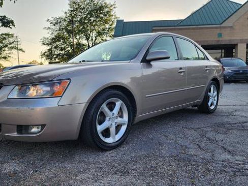 Used 2007 Hyundai Sonata SE FWD image 2