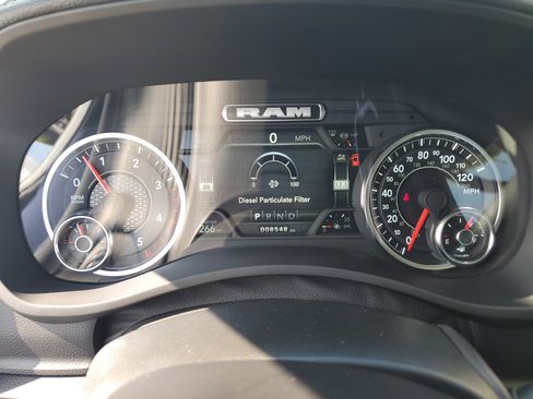 Used 2024 RAM 2500 Laramie w/ Safety Group image 29