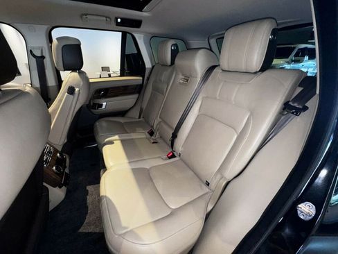 Used 2019 Land Rover Range Rover Supercharged AWD/4WD image 19