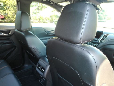 Certified 2024 Chevrolet Equinox Premier AWD/4WD image 19