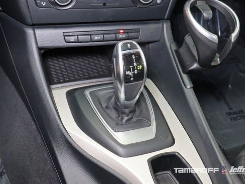 Used 2014 BMW X1 sDrive28i image 9